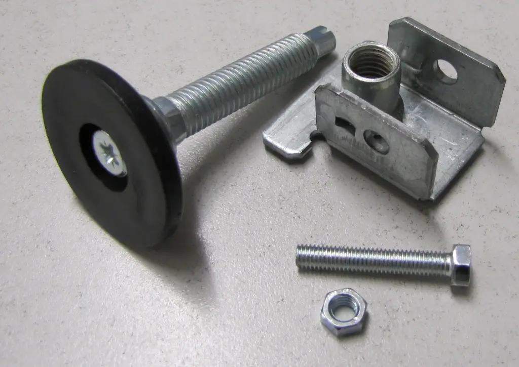 Errex Fuß mit Gewinde SET