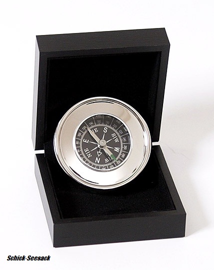 Kompass im Holzkasten verchromt